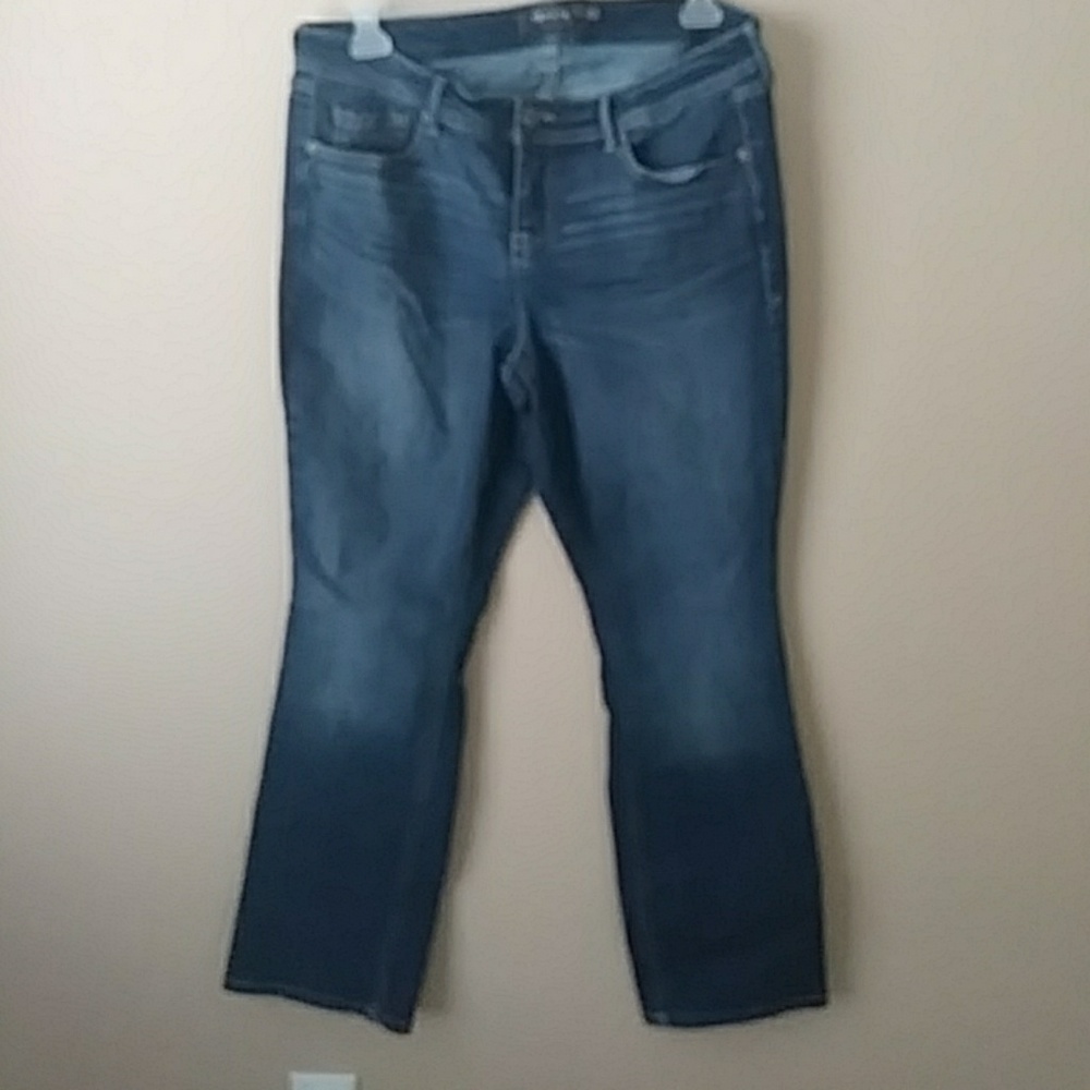 Torrid Barely Boot cut jeans sz16